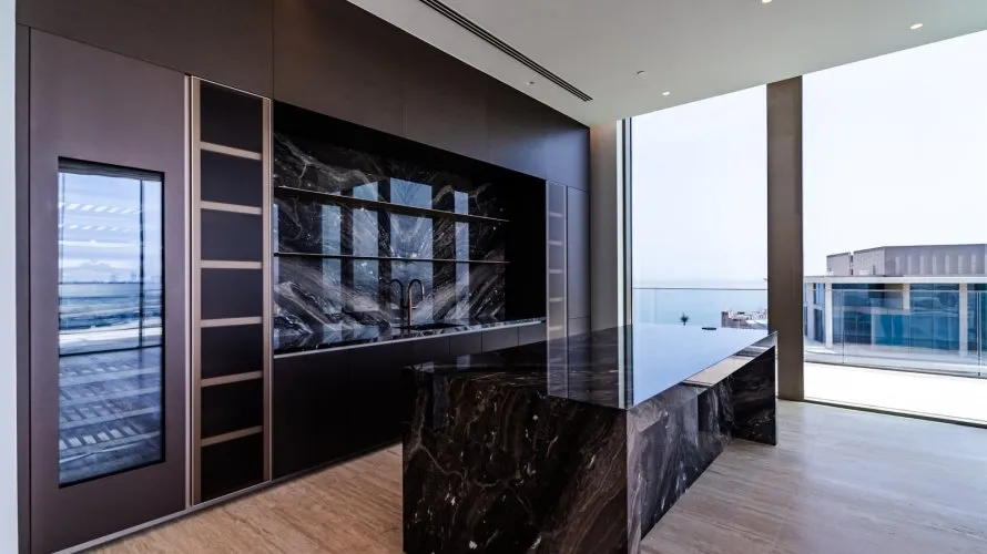 5 bedrooms penthouse for sale, Palm Jumeirah, Dubai, UAE No. 1956 № 16