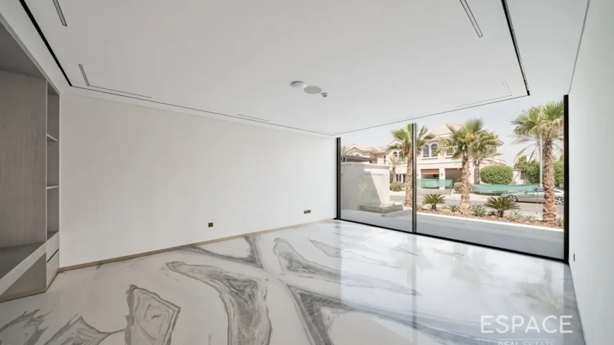 5 bedrooms villa for sale, Palm Jumeirah, Dubai, UAE No. 2024 № 8