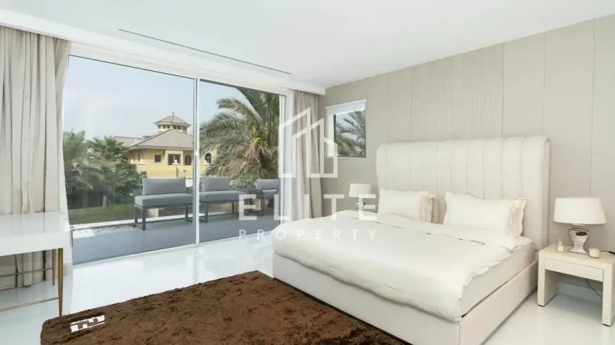 6 bedrooms villa for sale, Palm Jumeirah, Dubai, UAE No. 2001 № 15