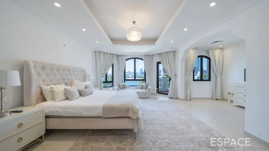 4 bedrooms villa for sale, Palm Jumeirah, Dubai, UAE No. 2055 № 8