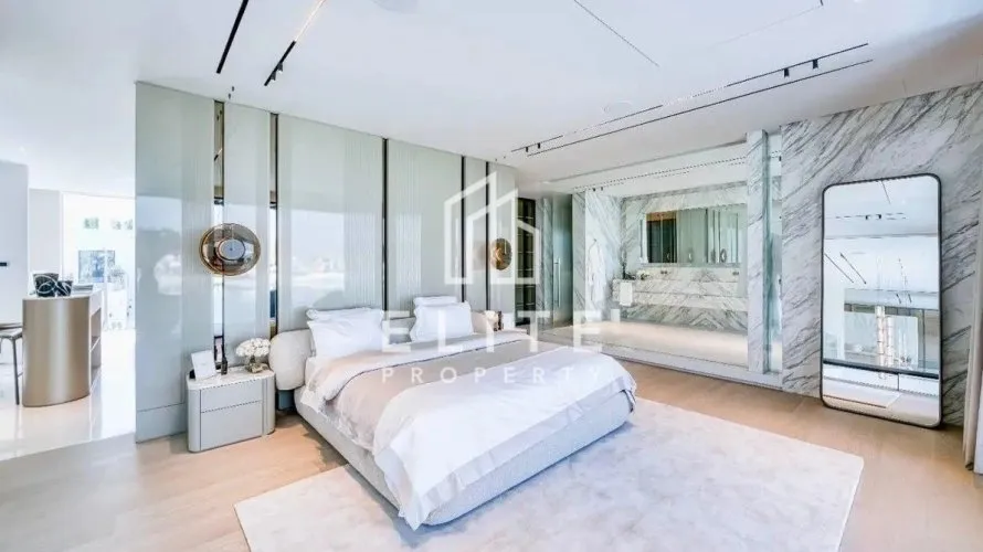 6 bedrooms villa for sale, Palm Jumeirah, Dubai, UAE No. 2008 № 3