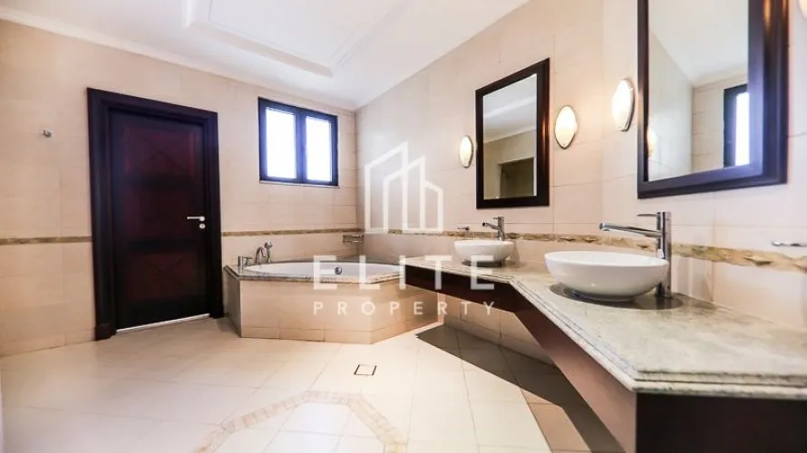 4 bedrooms villa for sale, Palm Jumeirah, Dubai, UAE No. 2004 № 2