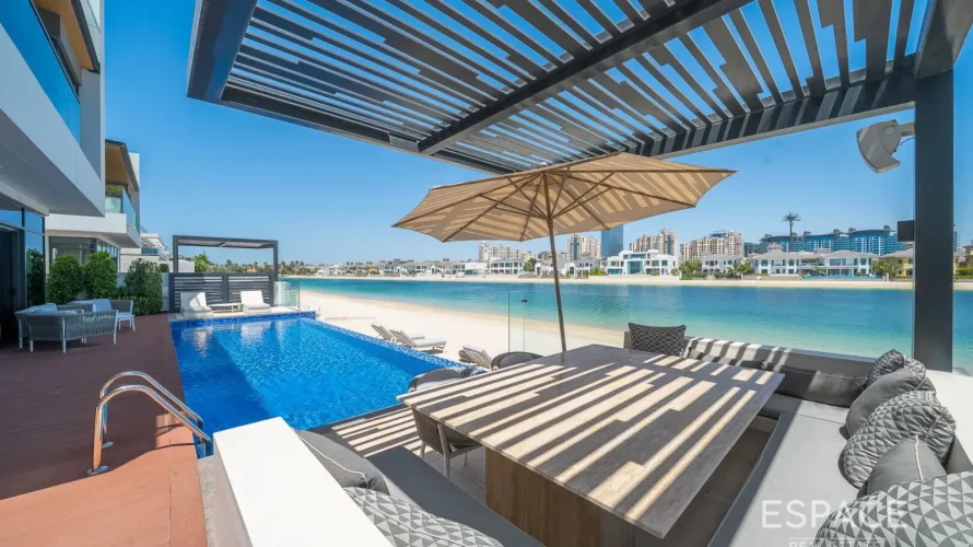 6 bedrooms villa for sale, Palm Jumeirah, Dubai, UAE No. 2032 № 9