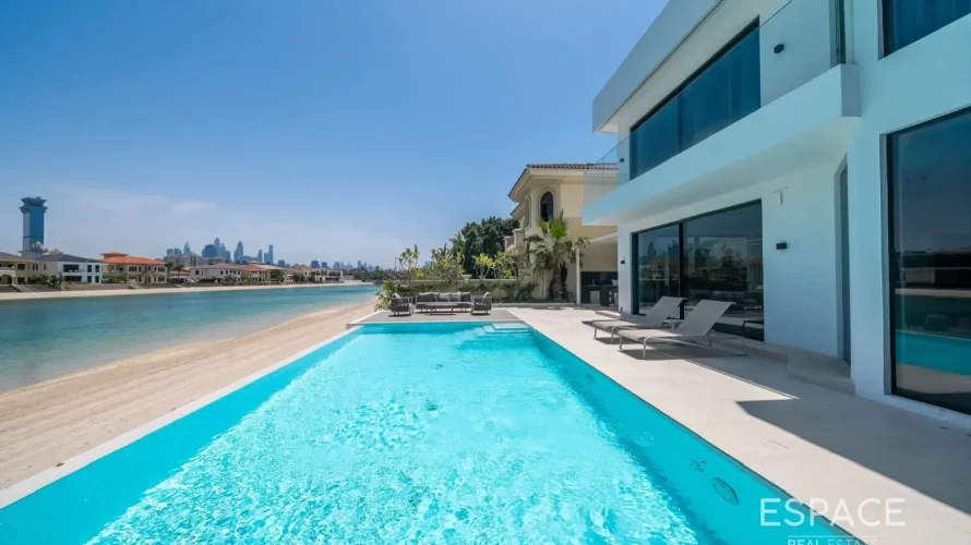 5 bedrooms villa for sale, Palm Jumeirah, Dubai, UAE No. 2035 № 3