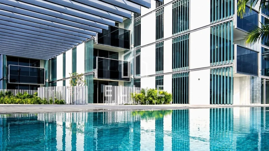 3 bedrooms apartment for sale, The Crescent, Palm Jumeirah, Dubai, UAE No. 1991 № 2