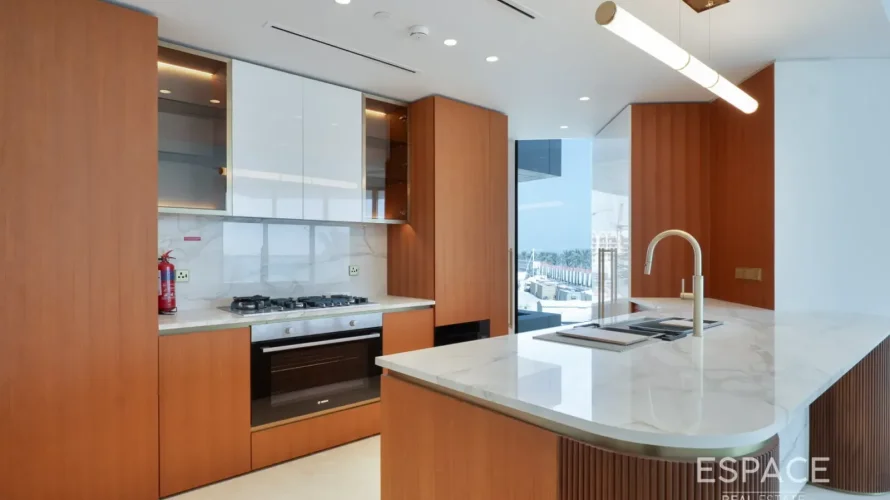 3 bedrooms apartment for sale, Palm Jumeirah, Dubai, UAE No. 2031 № 13
