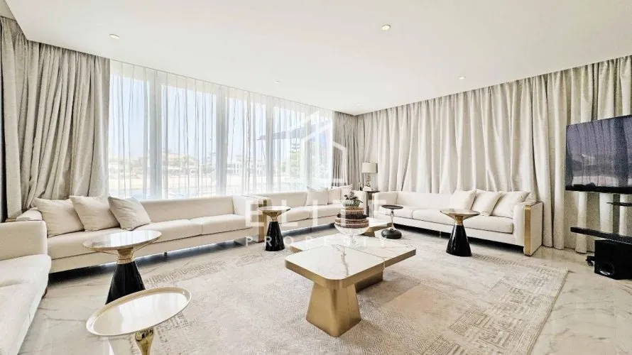 5 bedrooms villa for sale, Palm Jumeirah, Dubai, UAE No. 2005