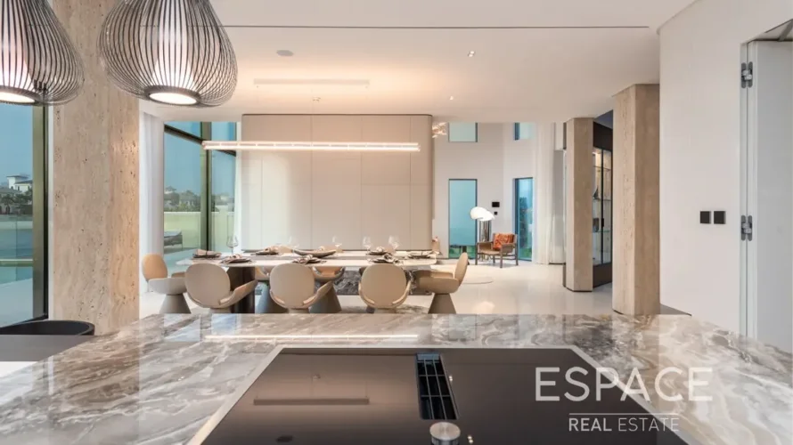 5 bedrooms villa for sale, Palm Jumeirah, Dubai, UAE No. 2057 № 6