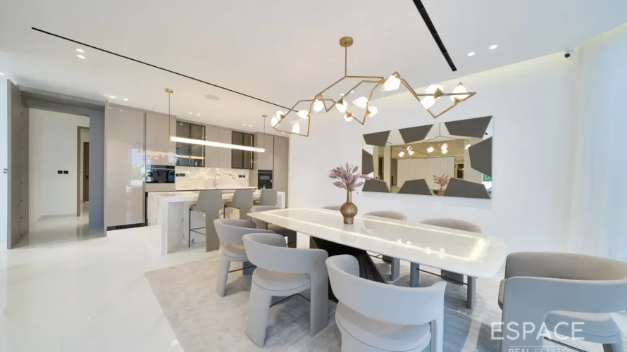 4 bedrooms villa for sale, Palm Jumeirah, Dubai, UAE No. 2050 № 15