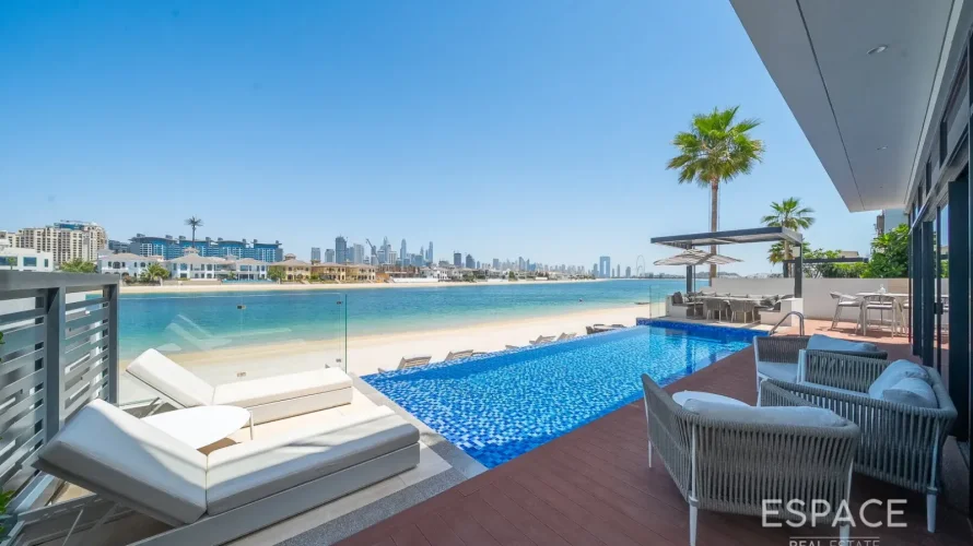 6 bedrooms villa for sale, Palm Jumeirah, Dubai, UAE No. 2032 № 19