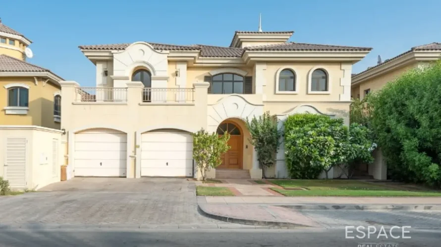 5 bedrooms villa for sale, Palm Jumeirah, Dubai, UAE No. 2038 № 9