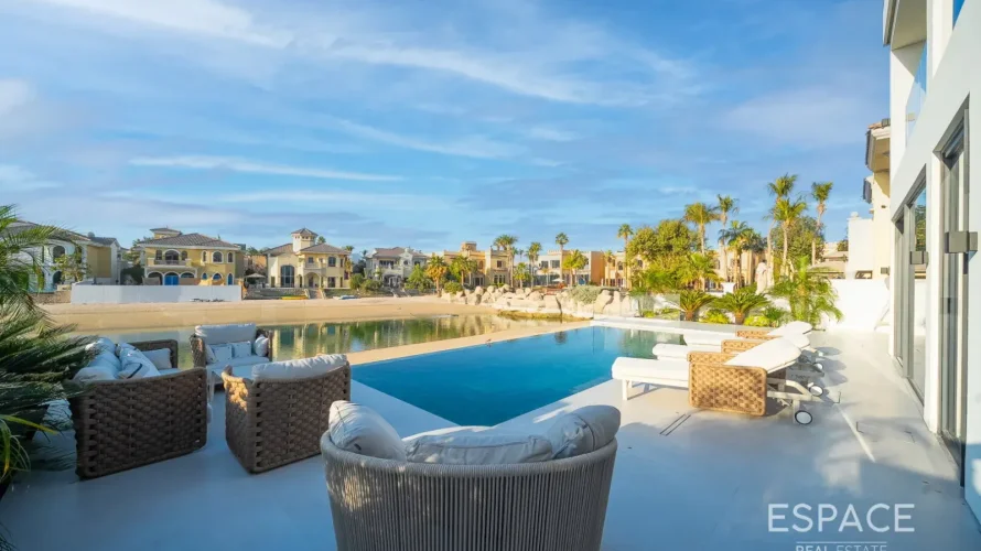 5 bedrooms villa for sale, Palm Jumeirah, Dubai, UAE No. 2042 № 6
