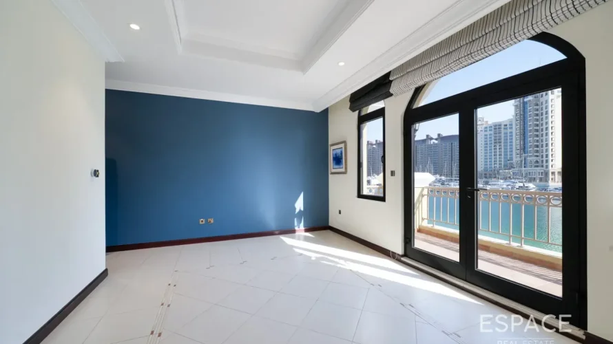 4 bedrooms villa for sale, Palm Jumeirah, Dubai, UAE No. 2044 № 9