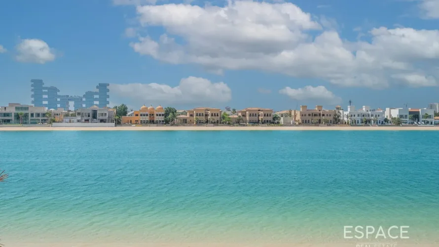 4 bedrooms villa for sale, Palm Jumeirah, Dubai, UAE No. 2029 № 7