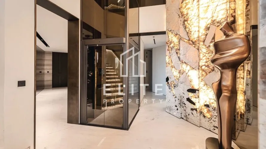 5 bedrooms villa for sale, Palm Jumeirah, Dubai, UAE No. 2006 № 16