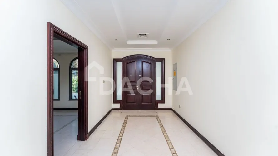 5 bedrooms villa for sale, Garden Homes, Palm Jumeirah, Dubai, UAE No. 2291 № 3