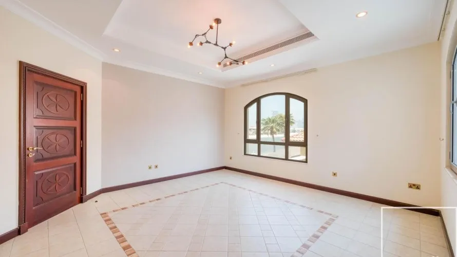 5 bedrooms villa for sale, Garden Homes, Palm Jumeirah, Dubai, UAE No. 2347 № 8