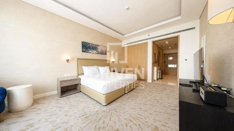 Studio apartment for sale, The Palm Tower, Palm Jumeirah, Dubai, UAE No. 2112 № 9