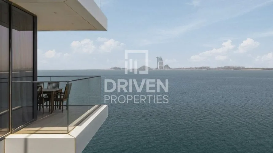 1 bedroom apartment for sale, The Crescent, Palm Jumeirah, Dubai, UAE No. 2111 № 1