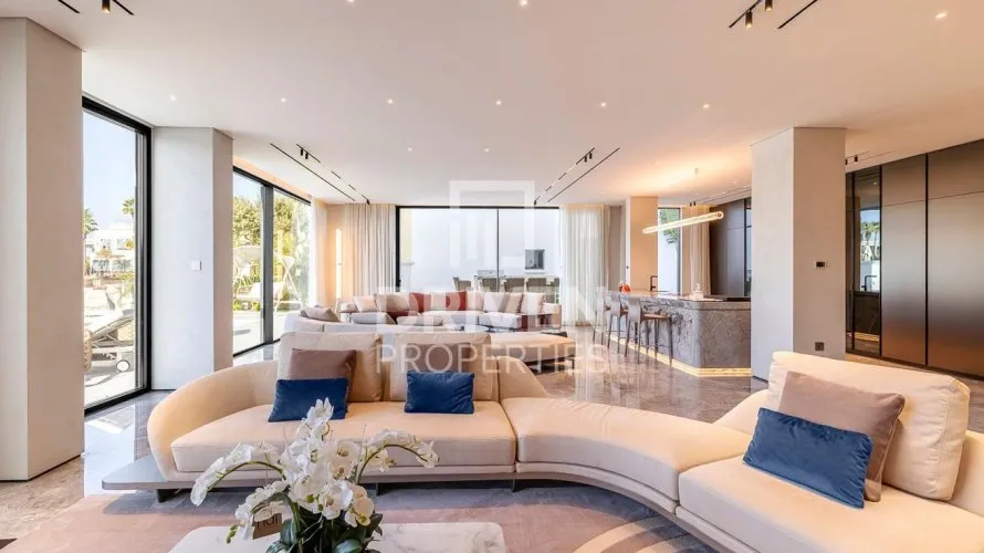 5 bedrooms villa for sale, Garden Homes, Palm Jumeirah, Dubai, UAE No. 2153 № 21