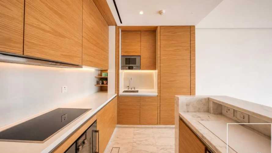 2 bedrooms apartment for sale, The Crescent, Palm Jumeirah, Dubai, UAE No. 2313 № 2