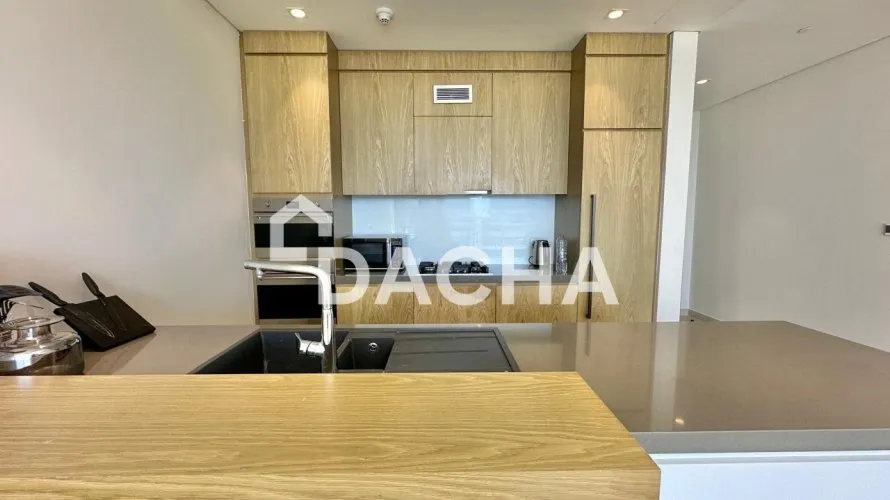 2 bedrooms apartment for sale, The Crescent, Palm Jumeirah, Dubai, UAE No. 2292 № 4