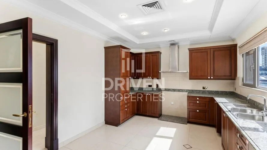 6 bedrooms villa for sale, Signature Villas, Palm Jumeirah, Dubai, UAE No. 2119 № 15