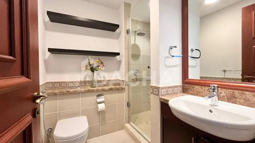 2 bedrooms apartment for sale, Golden Mile, Palm Jumeirah, Dubai, UAE No. 2515 № 4