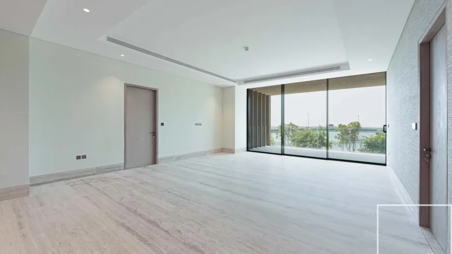 2 bedrooms apartment for sale, The Crescent, Palm Jumeirah, Dubai, UAE No. 2448 № 19
