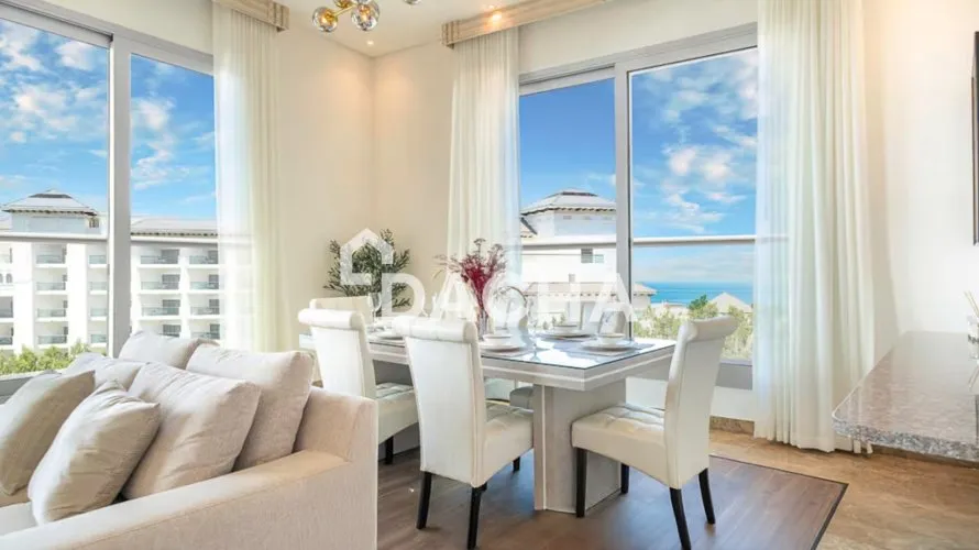 3 bedrooms apartment for sale, The Crescent, Palm Jumeirah, Dubai, UAE No. 2560 № 6