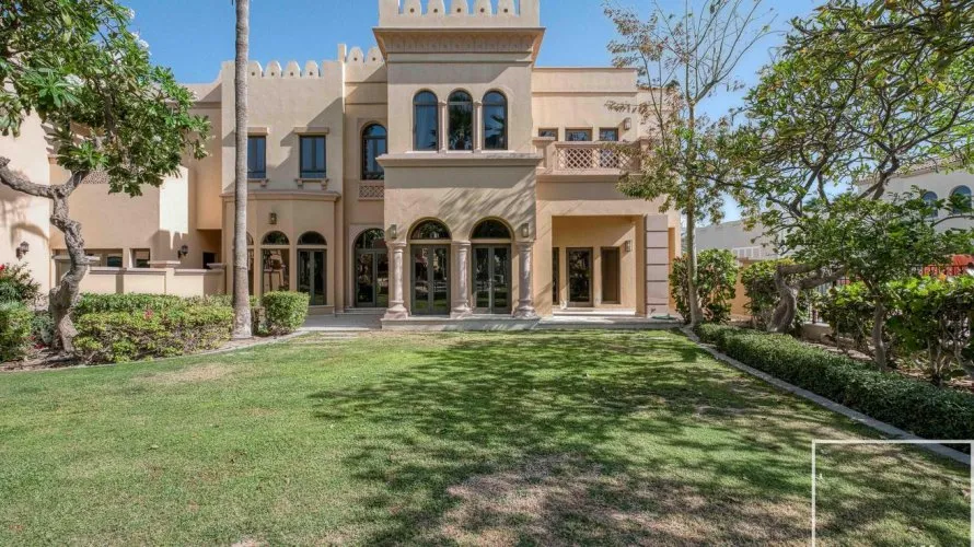 3 bedrooms villa for sale, Canal Cove Villas, Palm Jumeirah, Dubai, UAE No. 2814 № 3