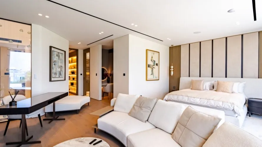 4 bedrooms villa for sale, Palm Jumeirah, Dubai, UAE No. 2845 № 18