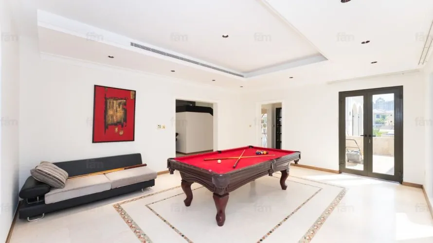 4 bedrooms villa for sale, Palm Jumeirah, Dubai, UAE No. 2809 № 22