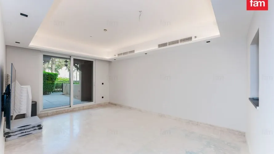 2 bedrooms apartment for sale, Palm Jumeirah, Dubai, UAE No. 2805 № 13