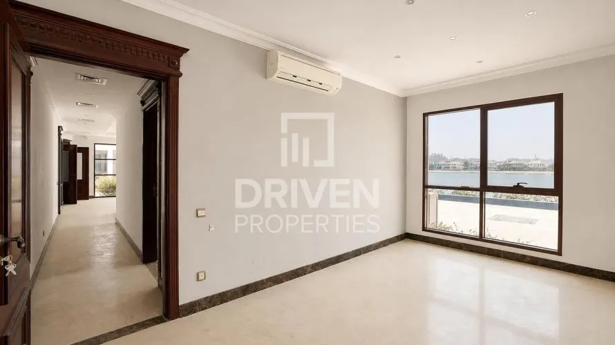 5 bedrooms villa for sale, Signature Villas, Palm Jumeirah, Dubai, UAE No. 2754 № 14