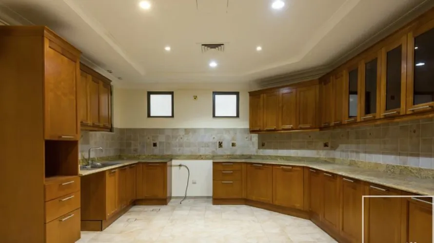 5 bedrooms villa for sale, Garden Homes, Palm Jumeirah, Dubai, UAE No. 2736 № 9