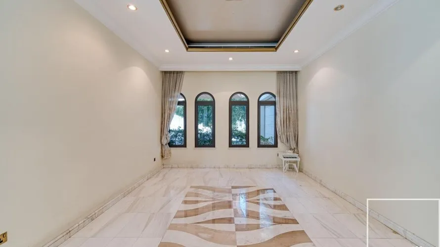 6 bedrooms villa for sale, Signature Villas, Palm Jumeirah, Dubai, UAE No. 2731 № 3