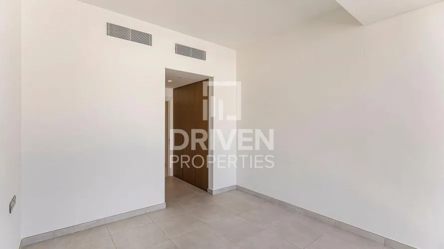3 bedrooms apartment for sale, The Crescent, Palm Jumeirah, Dubai, UAE No. 2751 № 5