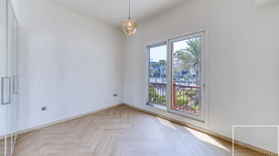 2 bedrooms apartment for sale, Marina Residences, Palm Jumeirah, Dubai, UAE No. 2743 № 9